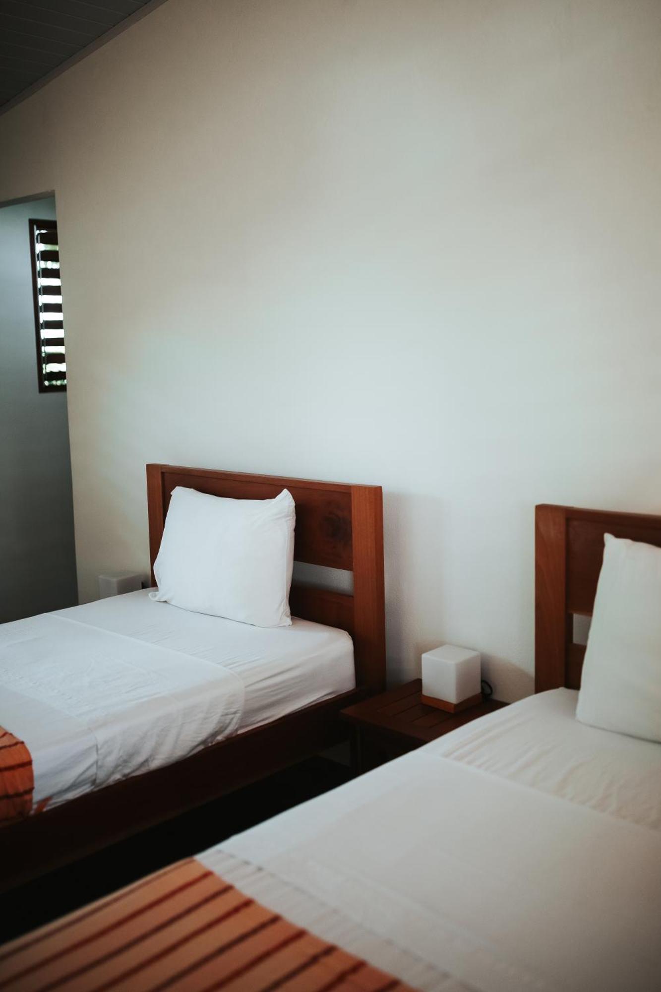 Salvatierra Beachfront Hotel Puerto Coyote 객실 사진